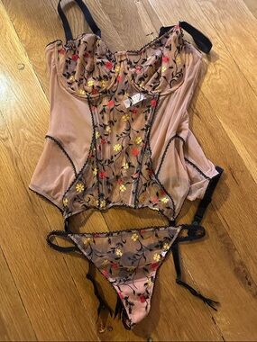 Adore Me Blush Floral Embroidered Bustier & Thong Set